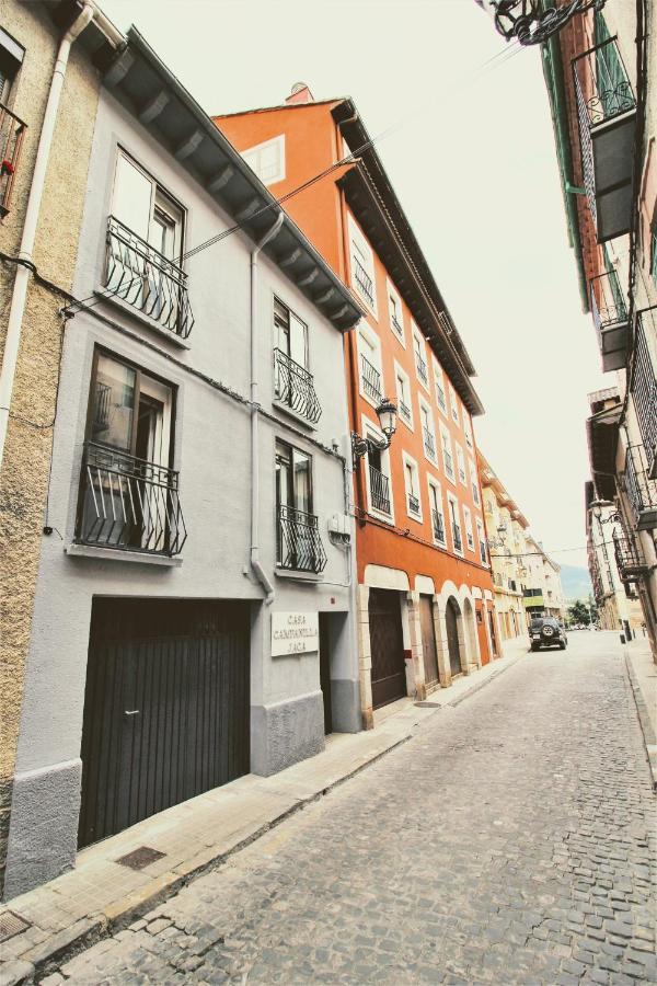 Casa Campanilla Jaca Otel Dış mekan fotoğraf