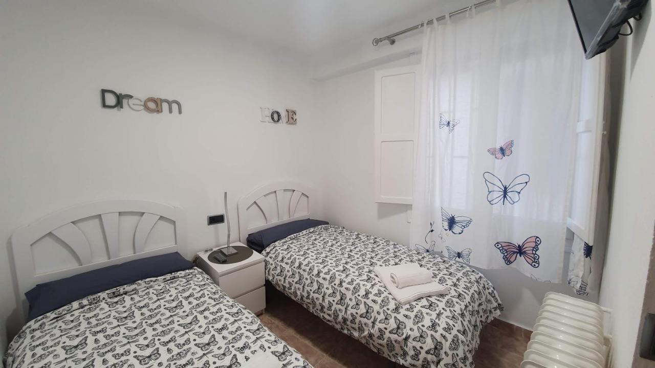 Casa Campanilla Jaca Otel Dış mekan fotoğraf